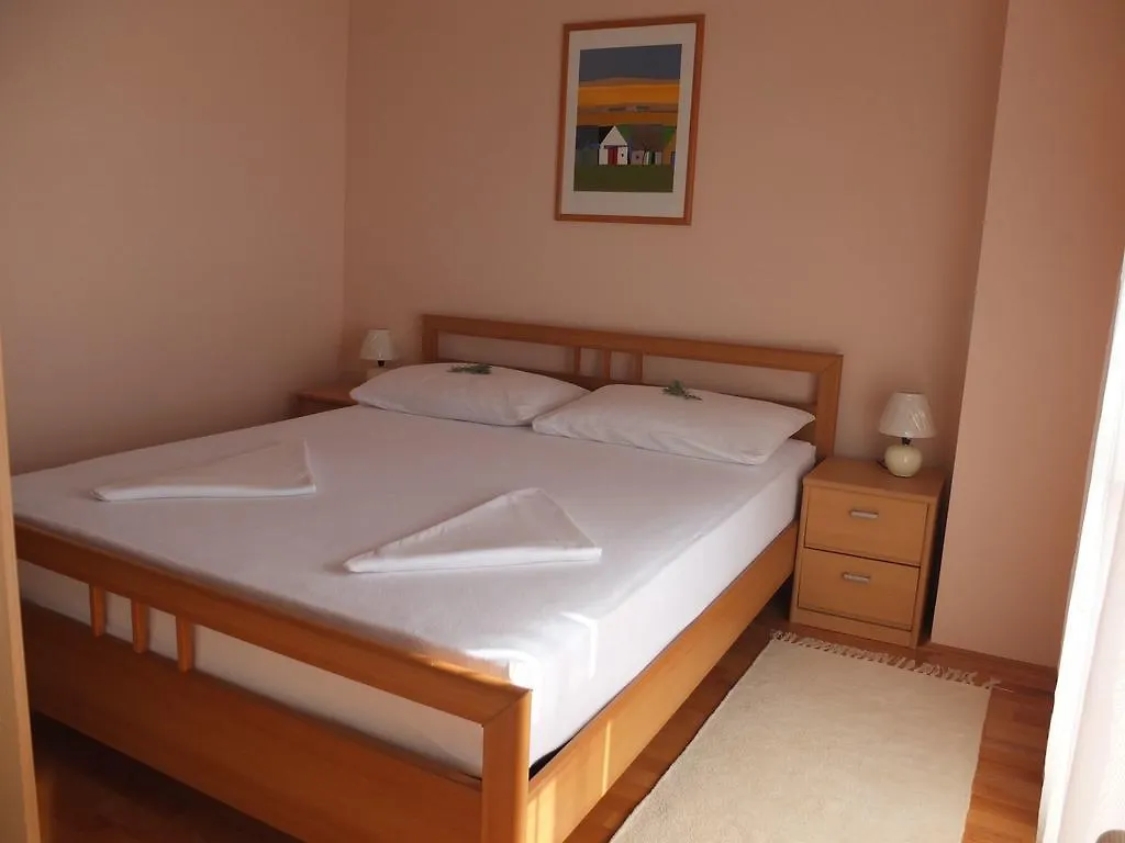 Attractive Holiday Home In Vabriga Tar-Vabriga Croatia